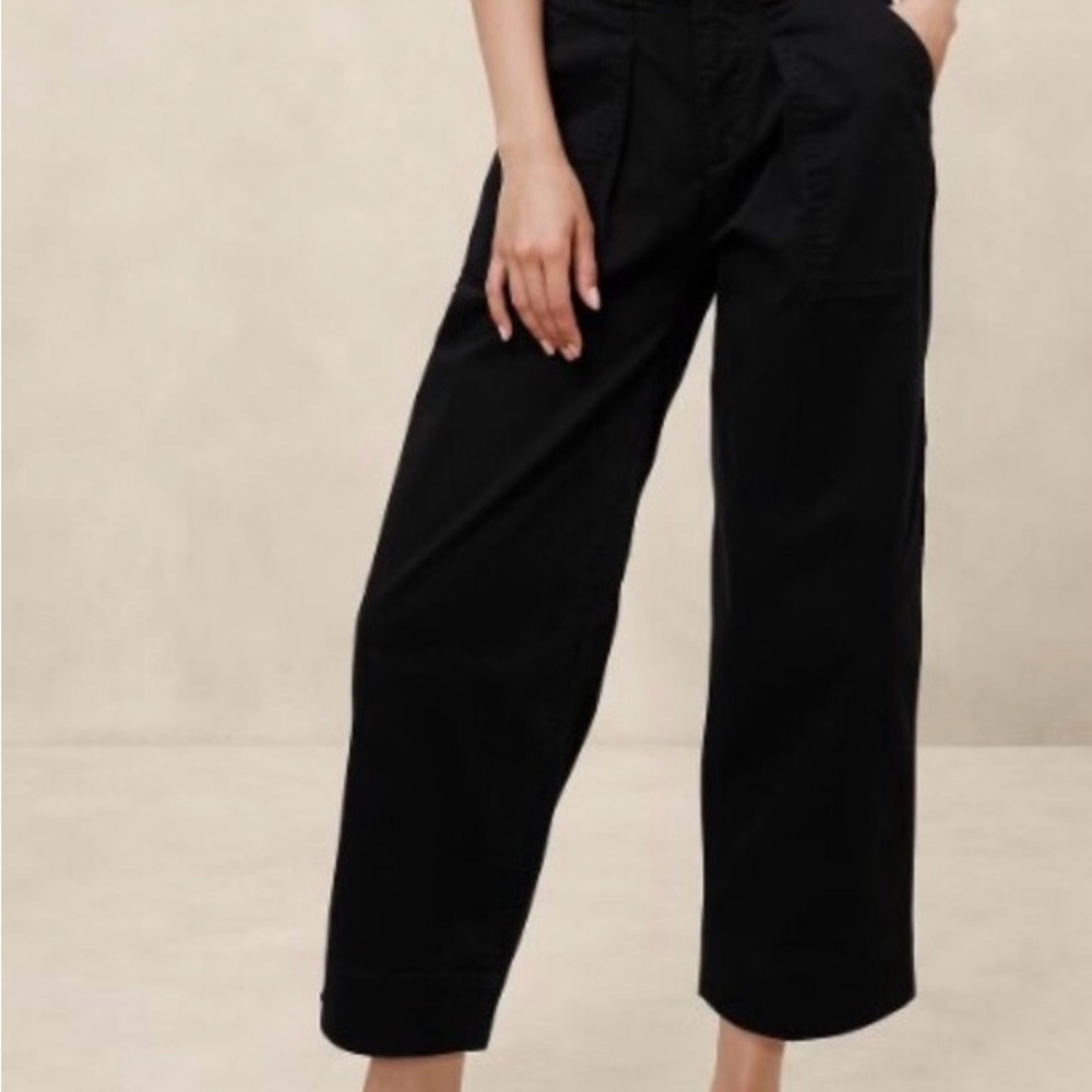 Banana Republic Wide Leg Black Cropped Pants
